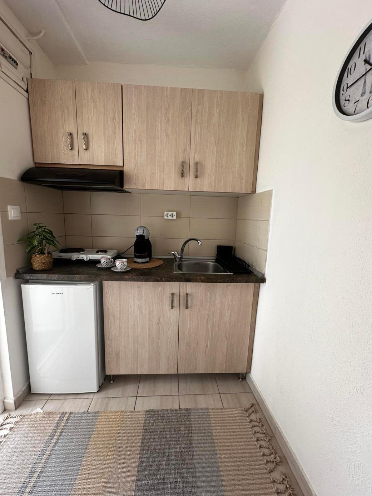 Elena Rooms-Apartments อัสโปรวาลตา ภายนอก รูปภาพ